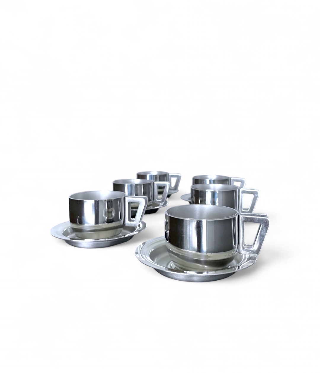 Set of 6 vintage stainless steel cups and saucers