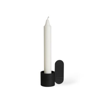 Black metal candlestick with oval handle